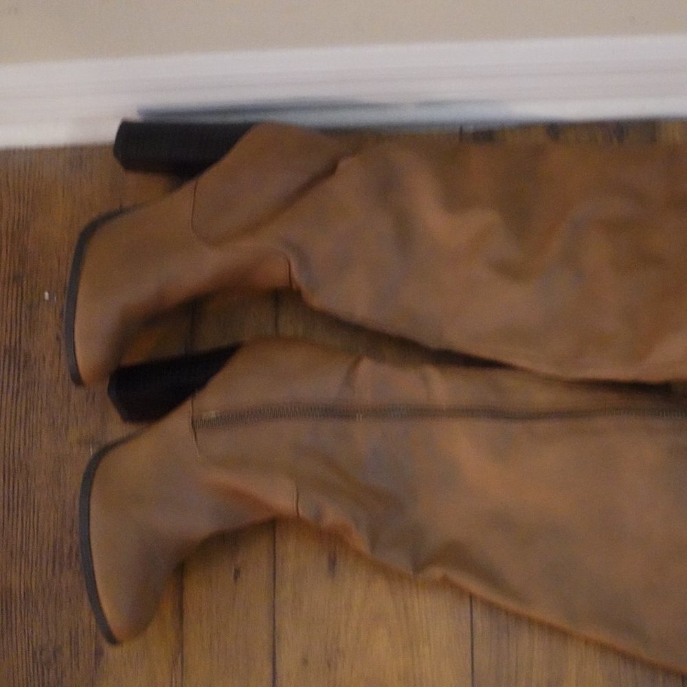 Fall Suede Midi Boots